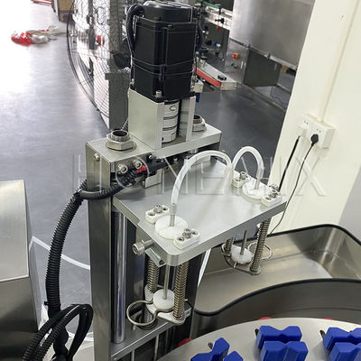 Roterende vloeistofvulmachines voor parfumflessen Volledig automatisch Compacte structuur