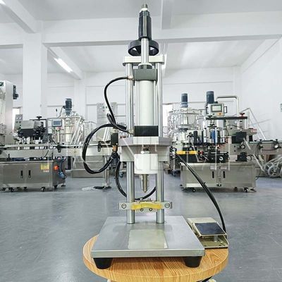 Gepersonaliseerde automatische doppersperspersmachine pneumatische doppenpersmachine CE
