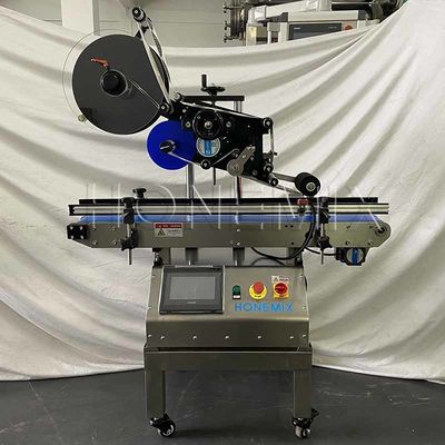 Kleine semi-automatische etiketteringsmachine 220V / 50Hz platte oppervlakte etiketteringsmachine