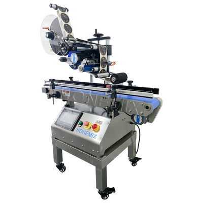 Kleine semi-automatische etiketteringsmachine 220V / 50Hz platte oppervlakte etiketteringsmachine