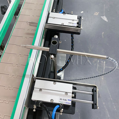 Automatische volumetrische vloeistofvulmachines voor flessen Servocontrole voor mondwassen