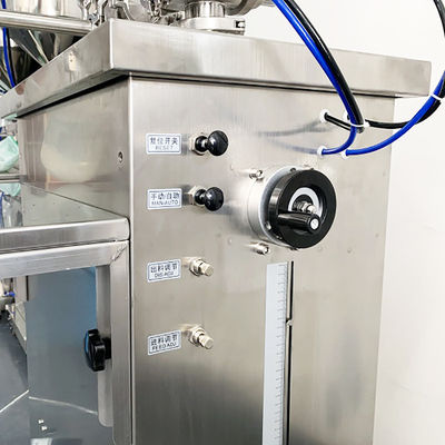 Verticale zuigervulmachine Pneumatische besturing Creme Filler Machine 2 koppen