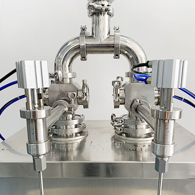 2 koppenCosmetische lipbrutovulmachine