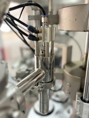 Automatische verticale aluminiumbuis-vouwmachine voor het vullen van handcrème