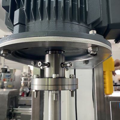 Draagbare machine voor het mengen van vloeistoffen met wasmiddel Industriële hogesnelheidsdispersiemixer