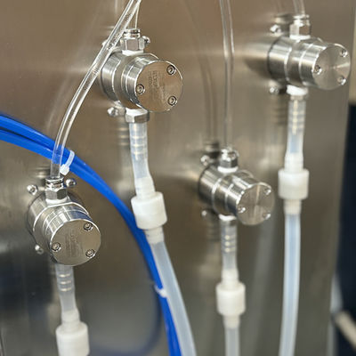 vloeibare wasmiddel 4 sproeiers Vloeibare magnetische pomp vulmachine
